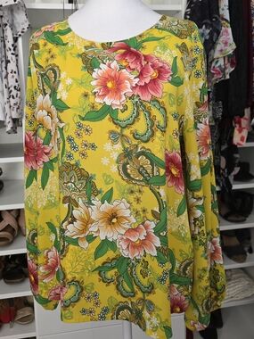Ann Taylor LOFT Floral Yellow, Green & Pink Flowy L/S Blouse w/Back Button Close